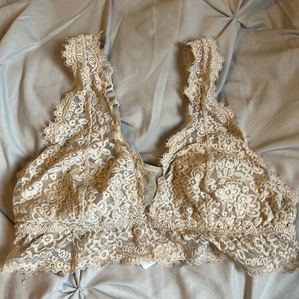 Aerie Bralette in Cream